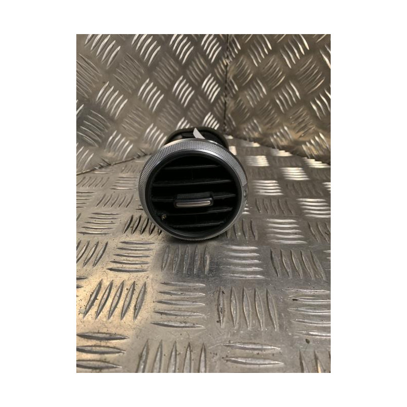 Aerateur tableau de bord avant gauche AUDI A3 2 SPORTBACK PHASE 2 d’occasion