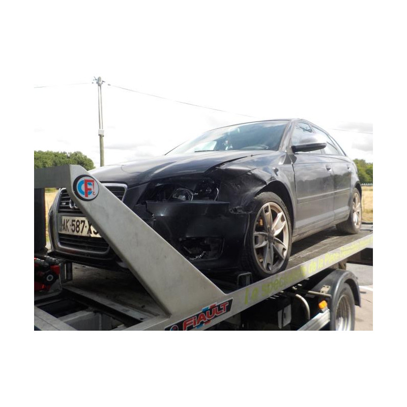 Serrure de coffre AUDI A3 2 SPORTBACK PHASE 2 d’occasion
