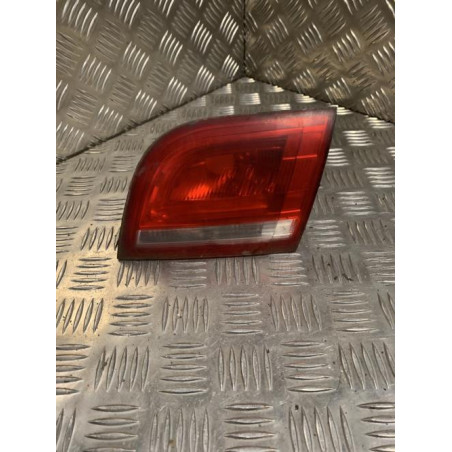 Enjoliveur de feu arriere droit AUDI A3 2 SPORTBACK PHASE 2 d’occasion
