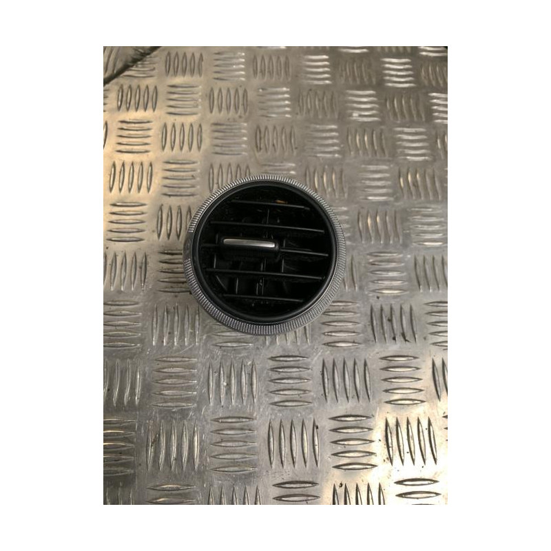 Aerateur tableau de bord avant droit AUDI A3 2 SPORTBACK PHASE 2 d’occasion