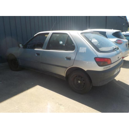 Calculateur moteur PEUGEOT 306 PHASE 1 d’occasion