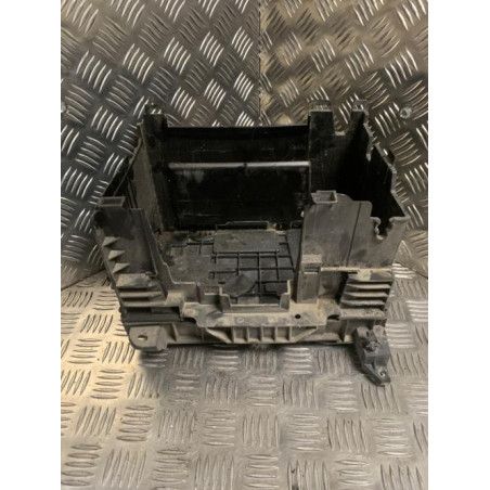 Coffre à batterie RENAULT CLIO 3 PHASE 1 BREAK d’occasion