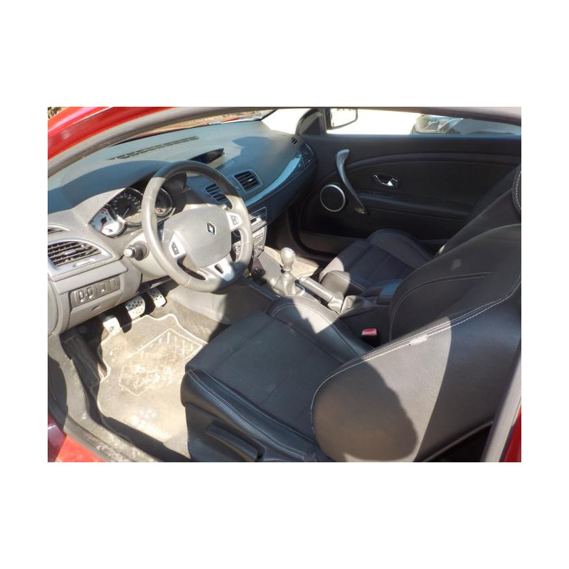 Balais essuie glace avant RENAULT MEGANE 3 PHASE 1 COUPE d’occasion