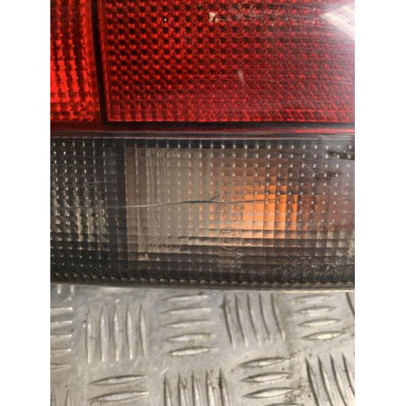 Feu arriere principal droit (feux) RENAULT CLIO 1 PHASE 3 d’occasion