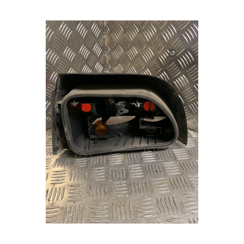 Feu arriere principal droit (feux) RENAULT CLIO 1 PHASE 3 d’occasion