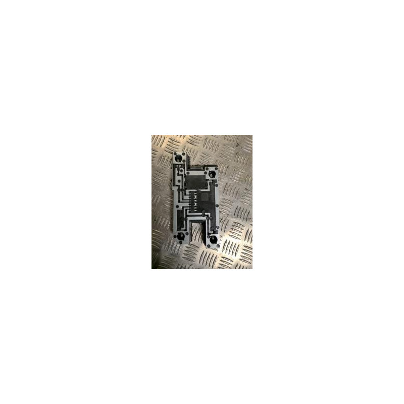 Platine feu arriere droit RENAULT CLIO 1 PHASE 3 d’occasion
