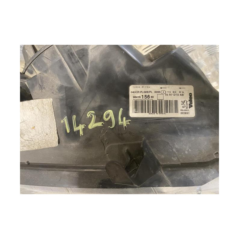 Optique avant principal droit (feux)(phare) PEUGEOT 307 PHASE 1 BREAK d’occasion