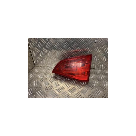 Feu arriere secondaire droit (feux) AUDI A4 3 PHASE 1 d’occasion