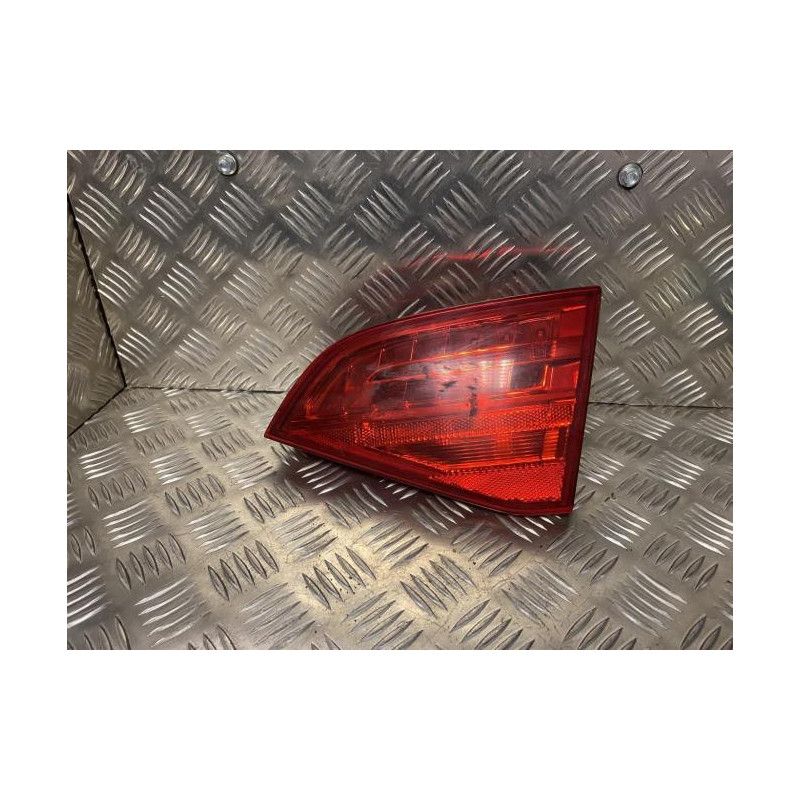 Feu arriere secondaire droit (feux) AUDI A4 3 PHASE 1 d’occasion