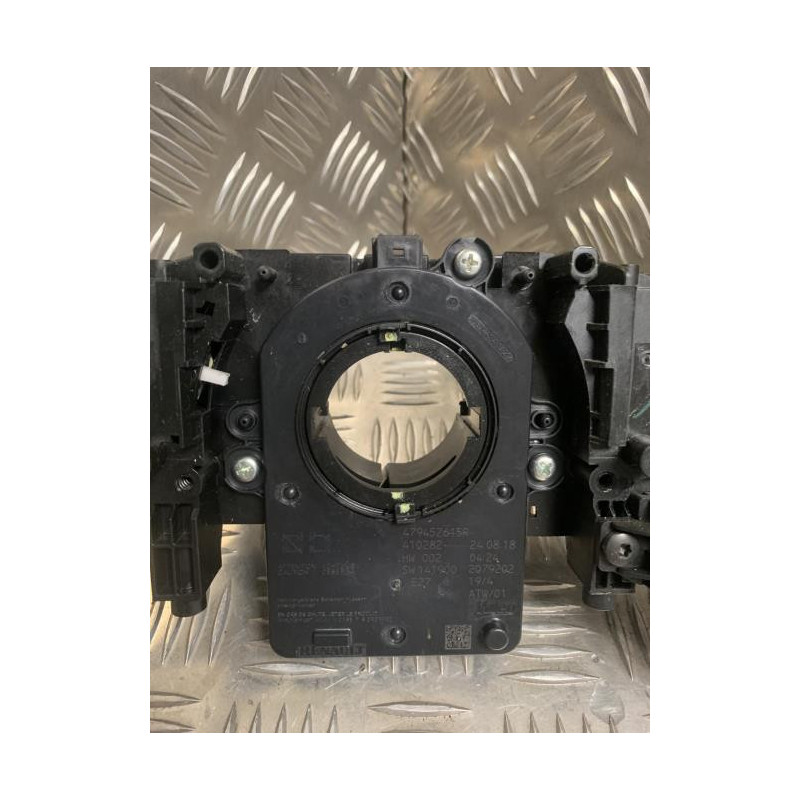 Commodo phare RENAULT MEGANE 4 PHASE 1 d’occasion
