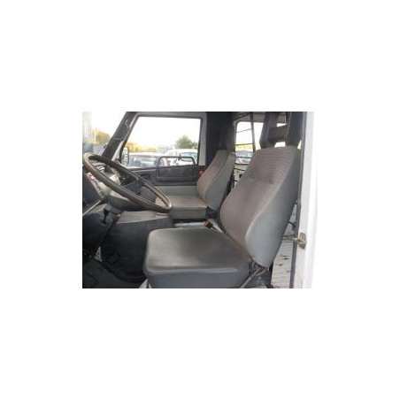 Siege avant gauche MERCEDES MB 100 631 d’occasion