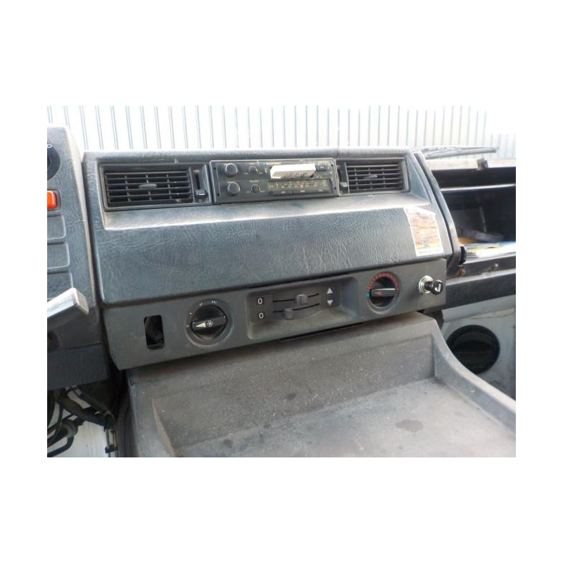 Moteur essuie glace arriere MERCEDES MB 100 631 d’occasion