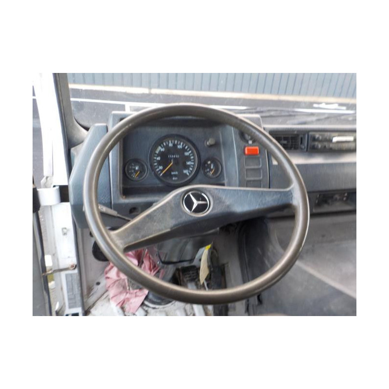 Bras essuie glace arriere MERCEDES MB 100 631 d’occasion