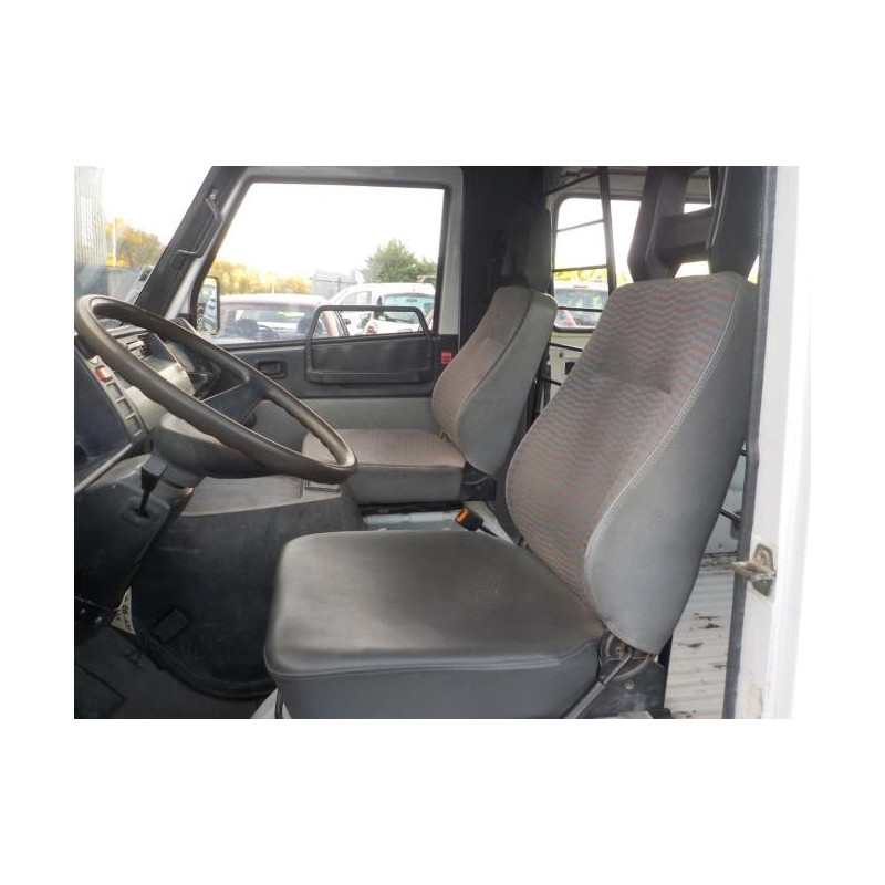 Pare soleil gauche MERCEDES MB 100 631 d’occasion
