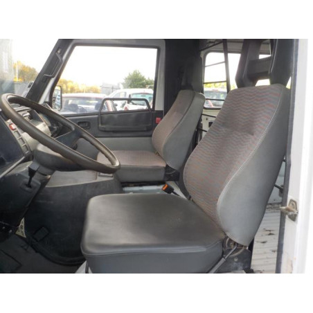 Pare soleil gauche MERCEDES MB 100 631 d’occasion