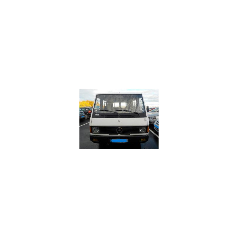 Capot MERCEDES MB 100 631 d’occasion