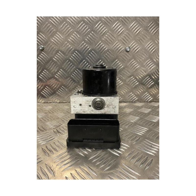 Bloc ABS (freins anti-blocage) BMW SERIE 1 E81 d’occasion
