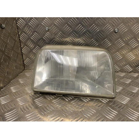 Optique avant principal droit (feux)(phare) RENAULT EXPRESS PHASE 1 d’occasion