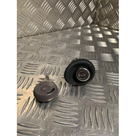 Serrure de coffre RENAULT TWINGO 1 PHASE 1 d’occasion