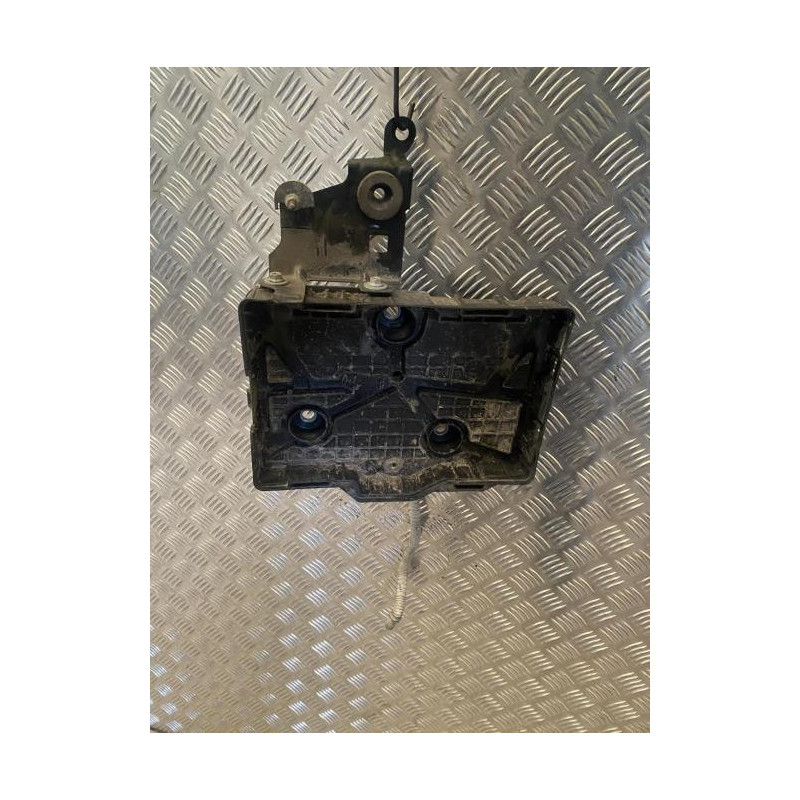 Coffre à batterie RENAULT CLIO 4 PHASE 1 d’occasion