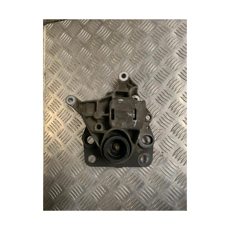 Support moteur RENAULT CLIO 1 PHASE 3 d’occasion