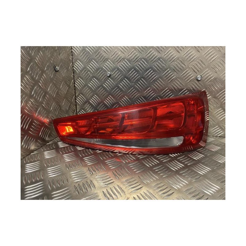 Feu arriere principal droit (feux) AUDI Q3 1 PHASE 2 d’occasion