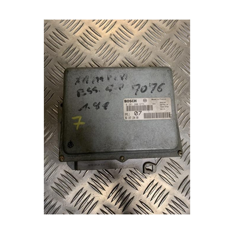 Calculateur CITROEN XANTIA PHASE 1 d’occasion