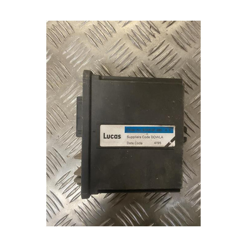 Calculateur FORD ESCORT 5 PHASE 1 d’occasion