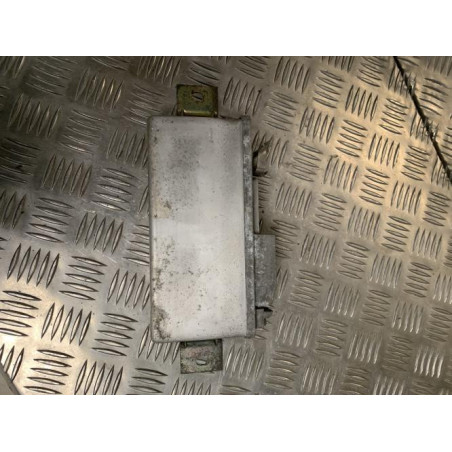 Calculateur boitier electronique ESP/ABS RENAULT  d’occasion