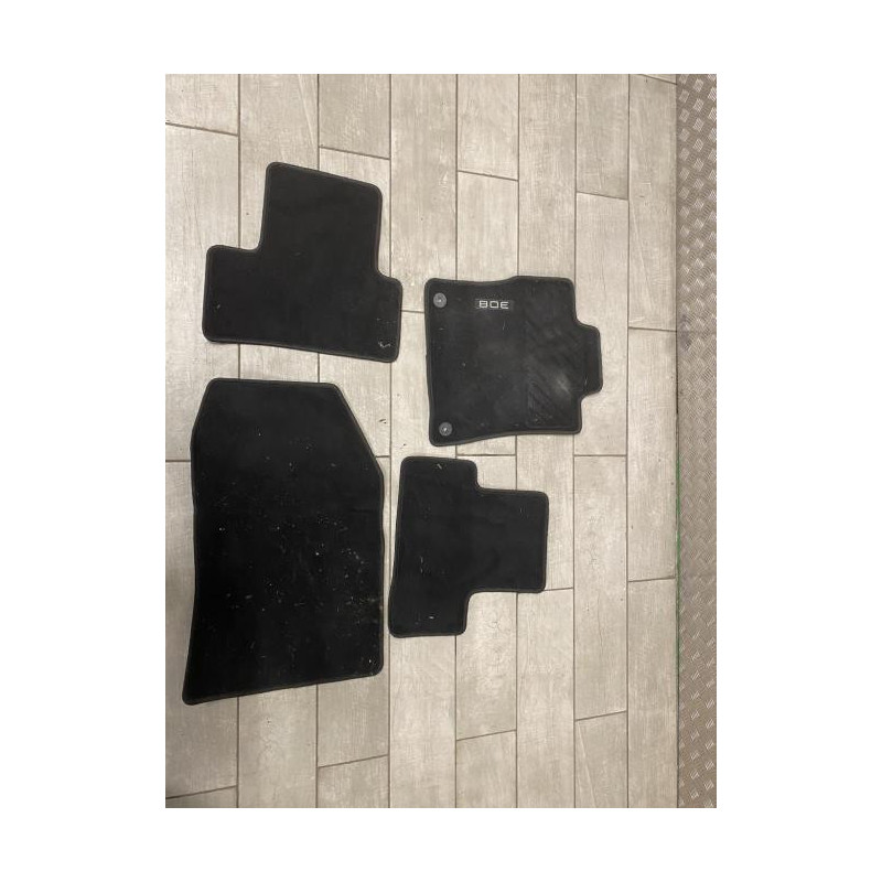 Tapis de sol PEUGEOT 308 3 d’occasion
