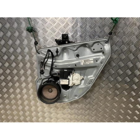Leve vitre electrique arriere droit VOLKSWAGEN GOLF 4 d’occasion