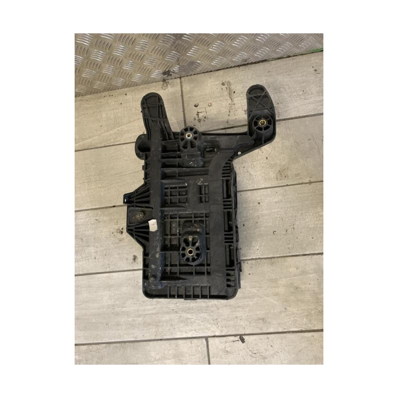 Coffre à batterie VOLKSWAGEN GOLF 5 d’occasion