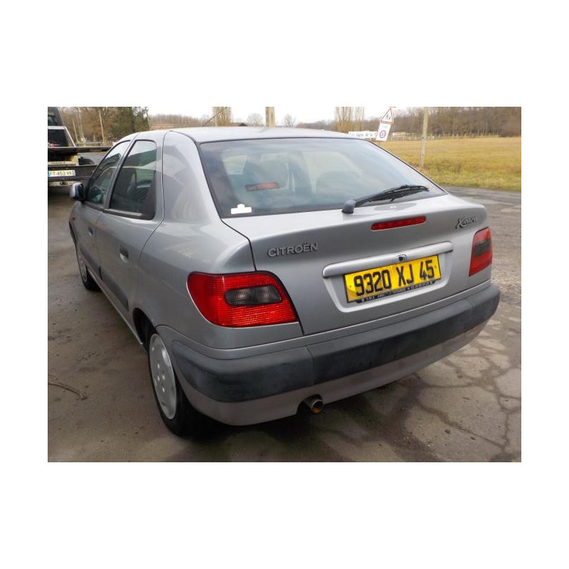 Charniere de hayon CITROEN XSARA PHASE 1 d’occasion