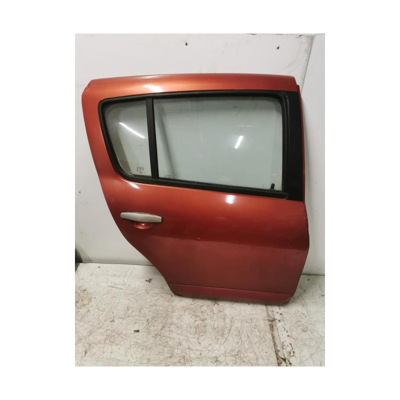 Porte arriere droit DACIA SANDERO 1 d’occasion