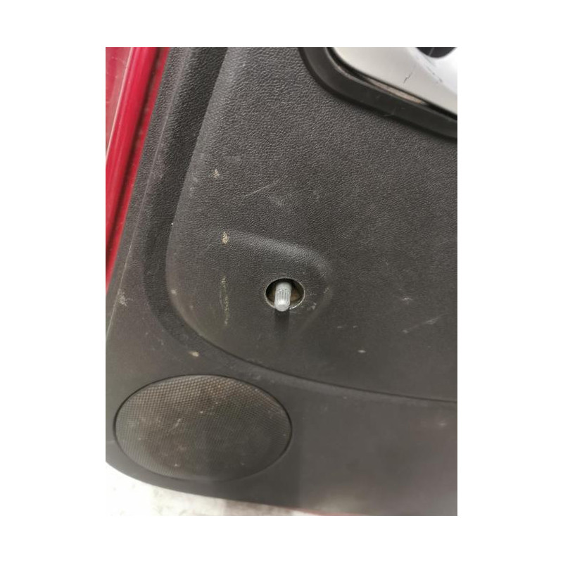 Porte arriere droit DACIA SANDERO 1 d’occasion