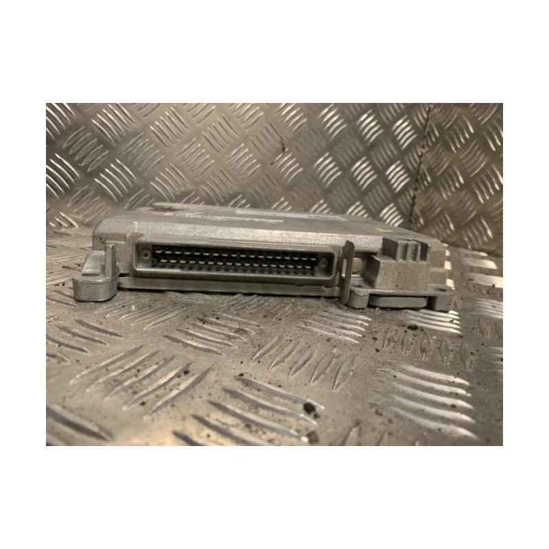 Calculateur RENAULT CLIO 1 PHASE 1 d’occasion
