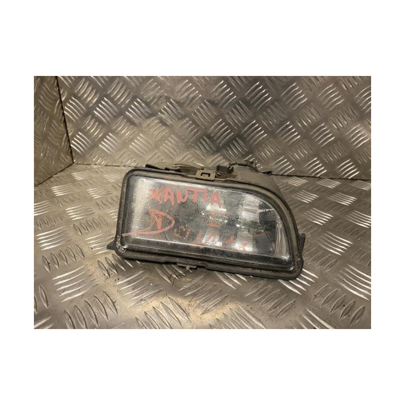 Anti brouillard droit (feux) CITROEN XANTIA PHASE 2 d’occasion