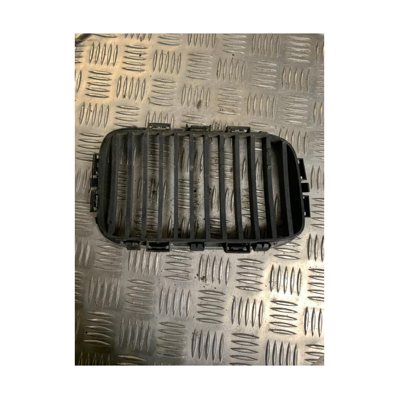 Grille de calandre gauche BMW SERIE 3 E36 d’occasion