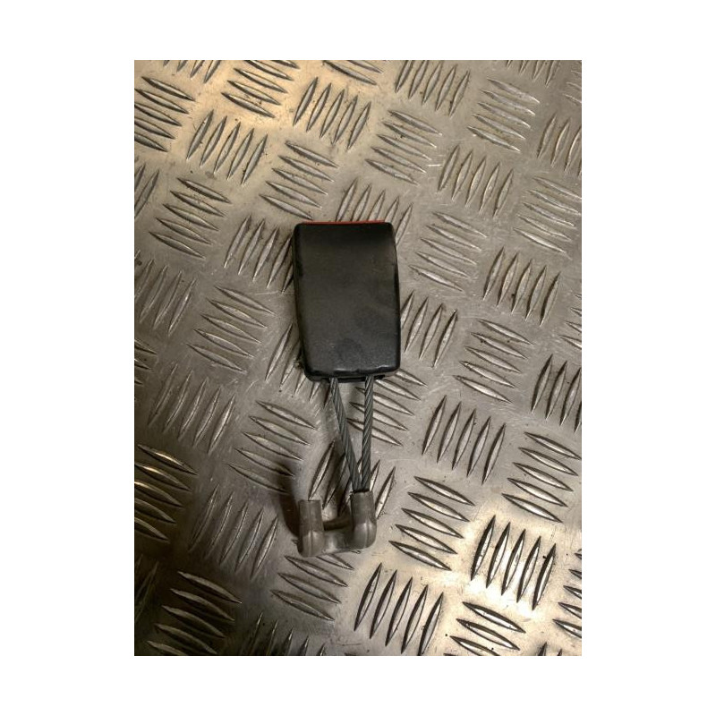Attache ceinture arriere droit AUDI  d’occasion