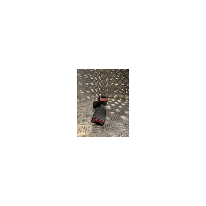 Attache ceinture arriere gauche AUDI  d’occasion