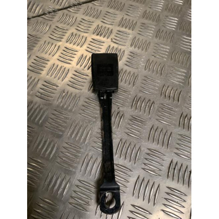 Attache ceinture avant gauche AUDI  d’occasion