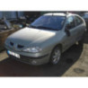 Poignee porte avant droit RENAULT MEGANE 1 PHASE 2 d’occasion