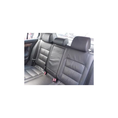 Attache ceinture arriere droit VOLKSWAGEN GOLF 5 d’occasion