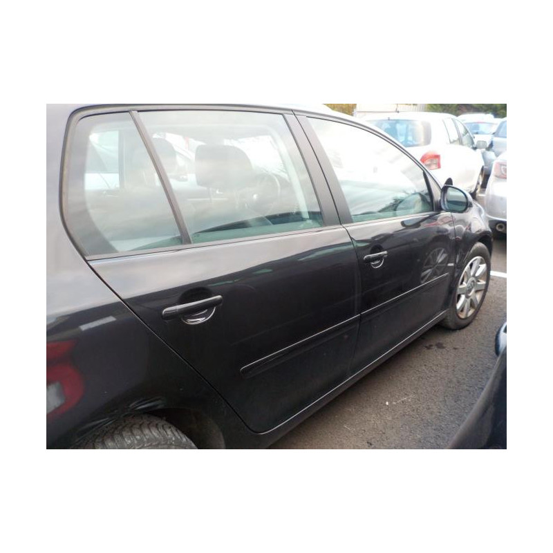 Capot VOLKSWAGEN GOLF 5 d’occasion