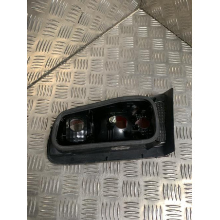 Feu arriere secondaire gauche (feux) RENAULT LAGUNA 2 PHASE 2 d’occasion