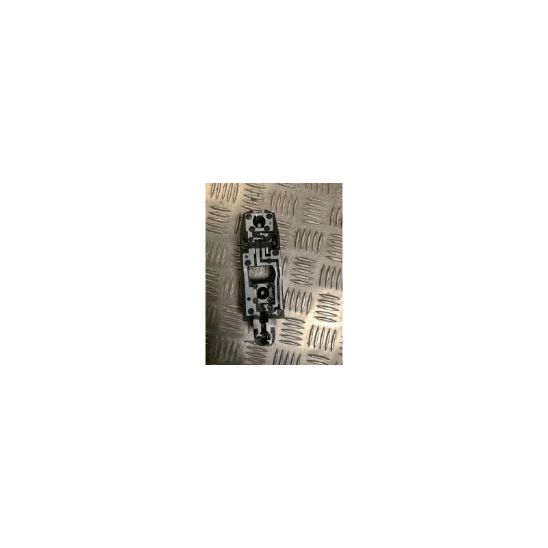 Platine feu arriere droit RENAULT LAGUNA 2 PHASE 2 d’occasion