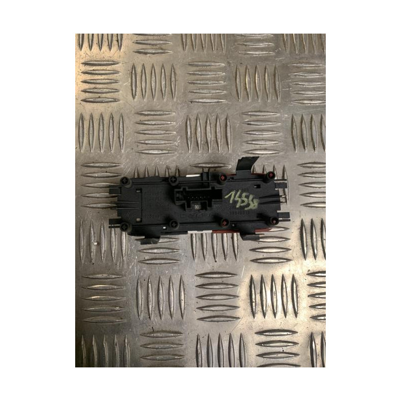 Bouton de warning RENAULT SCENIC 2 PHASE 2 d’occasion