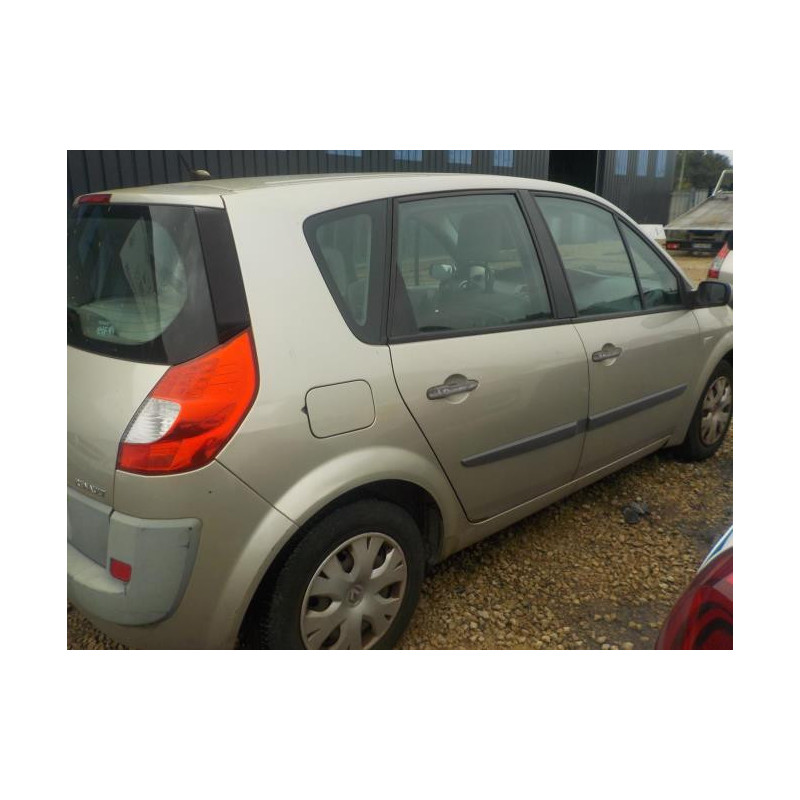 Poignee interieur avant droit RENAULT SCENIC 2 PHASE 2 d’occasion