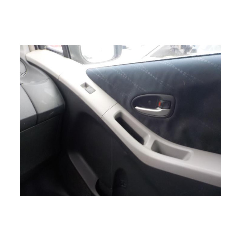 Commodo d'essuie glaces TOYOTA YARIS 2 PHASE 1 d’occasion