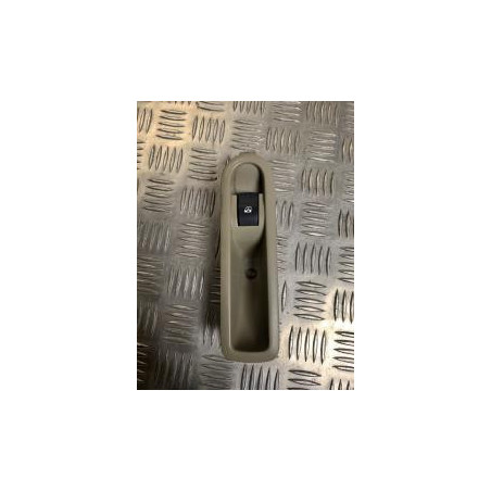 Interrupteur de leve vitre arriere droit RENAULT GRAND SCENIC 2 PHASE 2 d’occasion